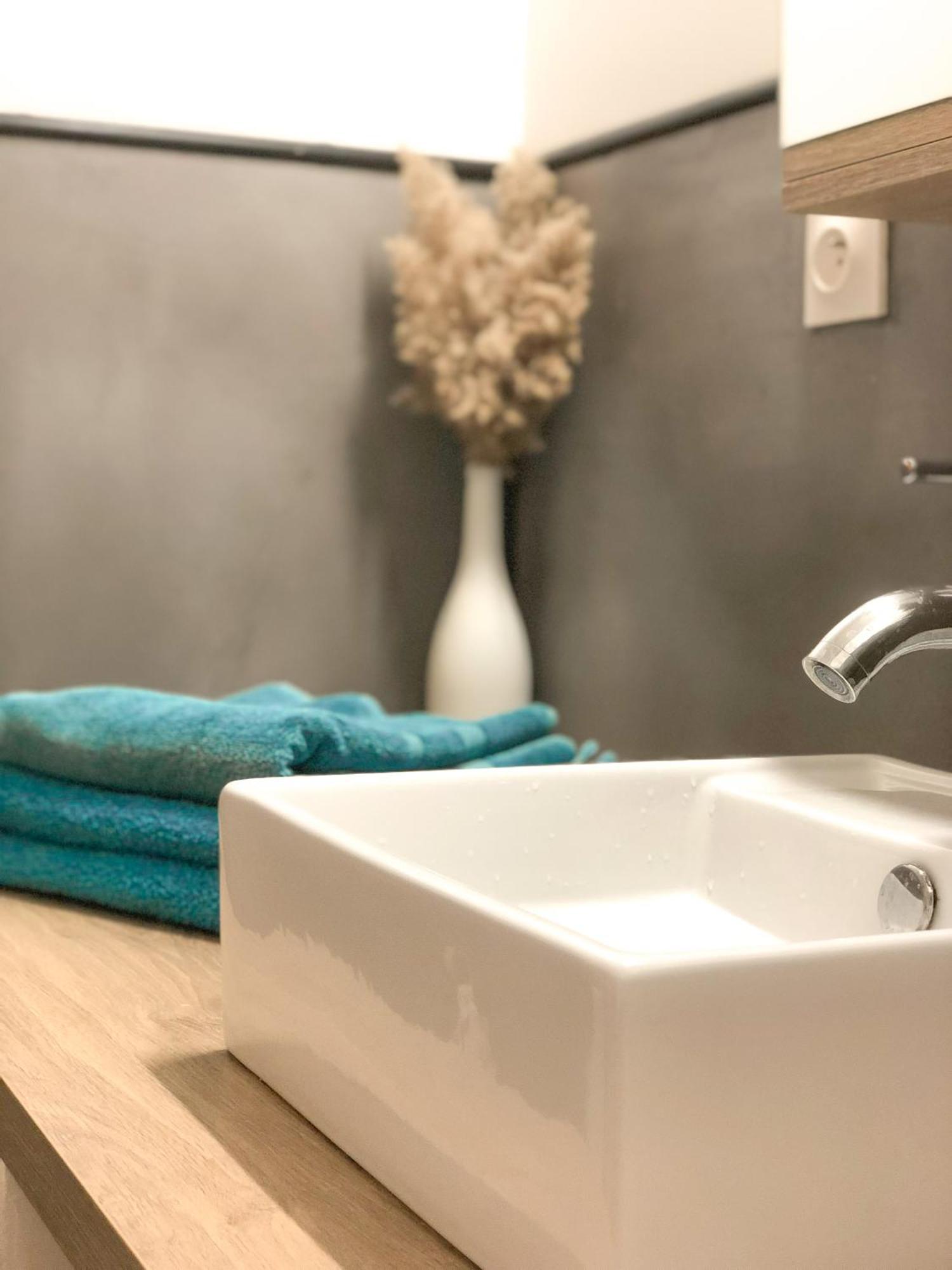 Le Studio Du Coutach Quissac  Ngoại thất bức ảnh